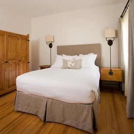 St Francis Hotel 4*