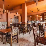 St Francis Hotel 4*