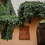 St Francis 4*